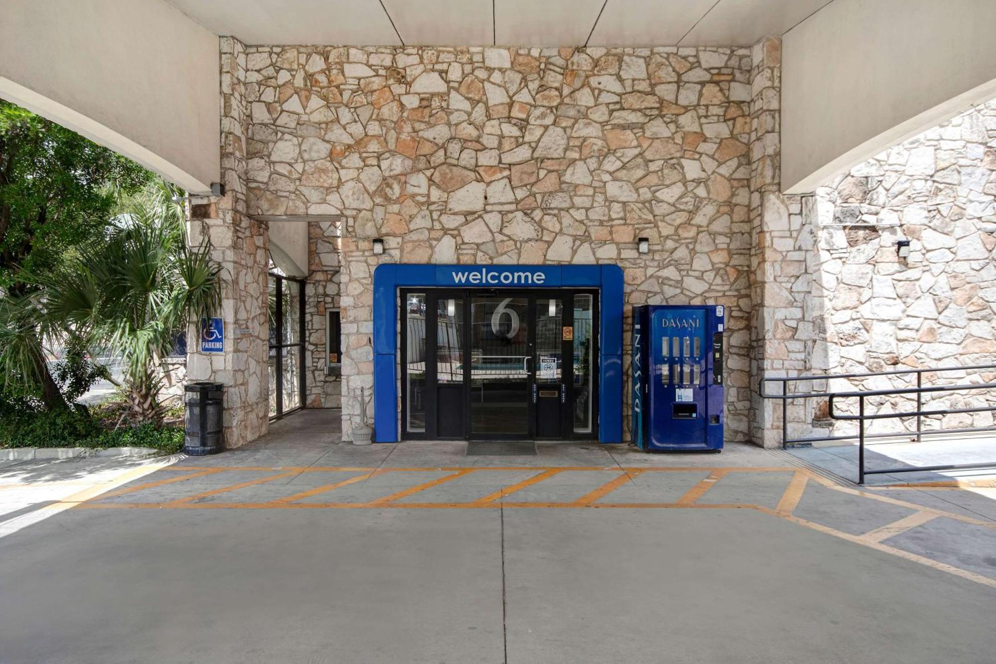 Studio 6 San Antonio Tx Northwest Medical Center Екстер'єр фото